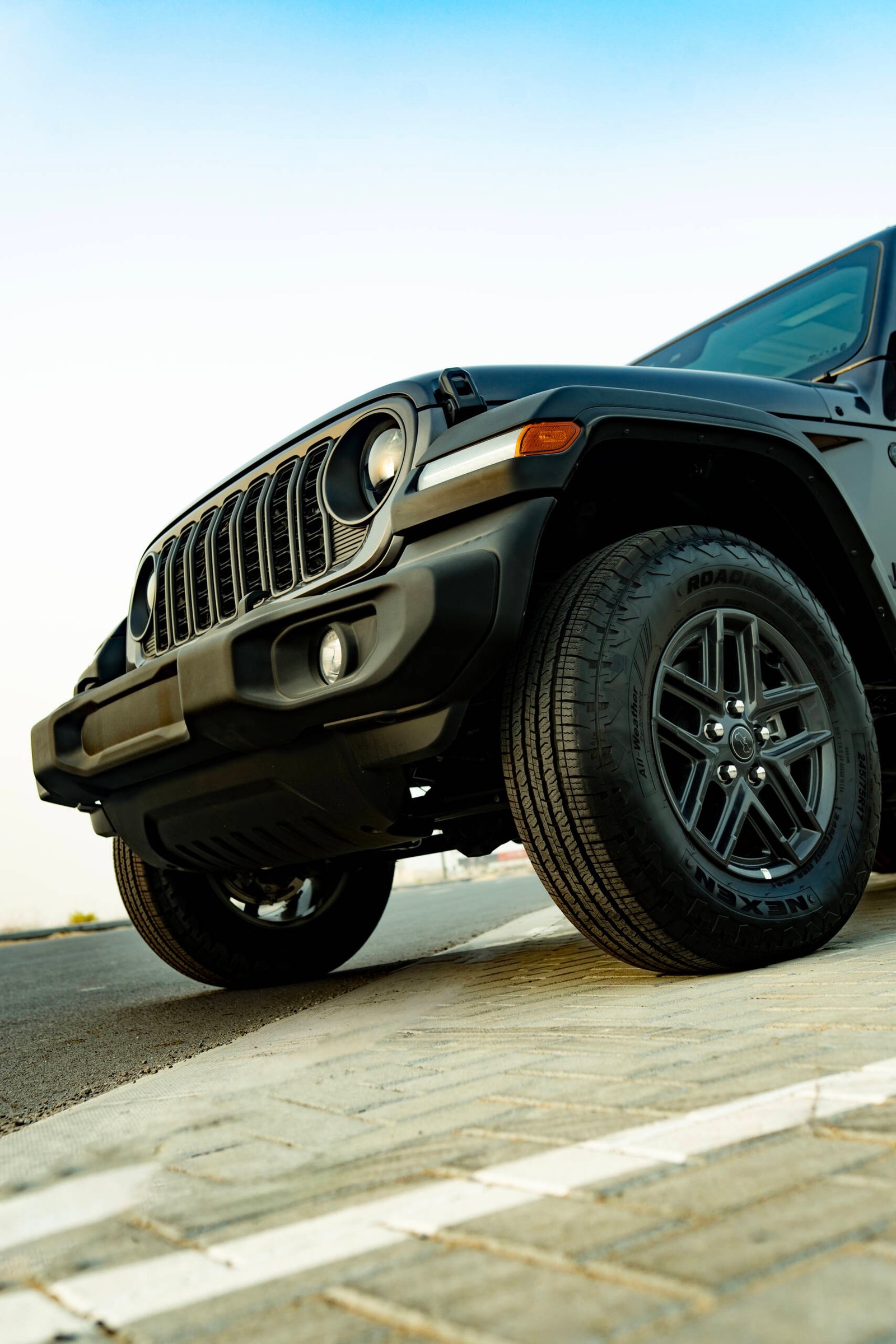 Jeep Wrangler Sport Plus 2025 - Image 9
