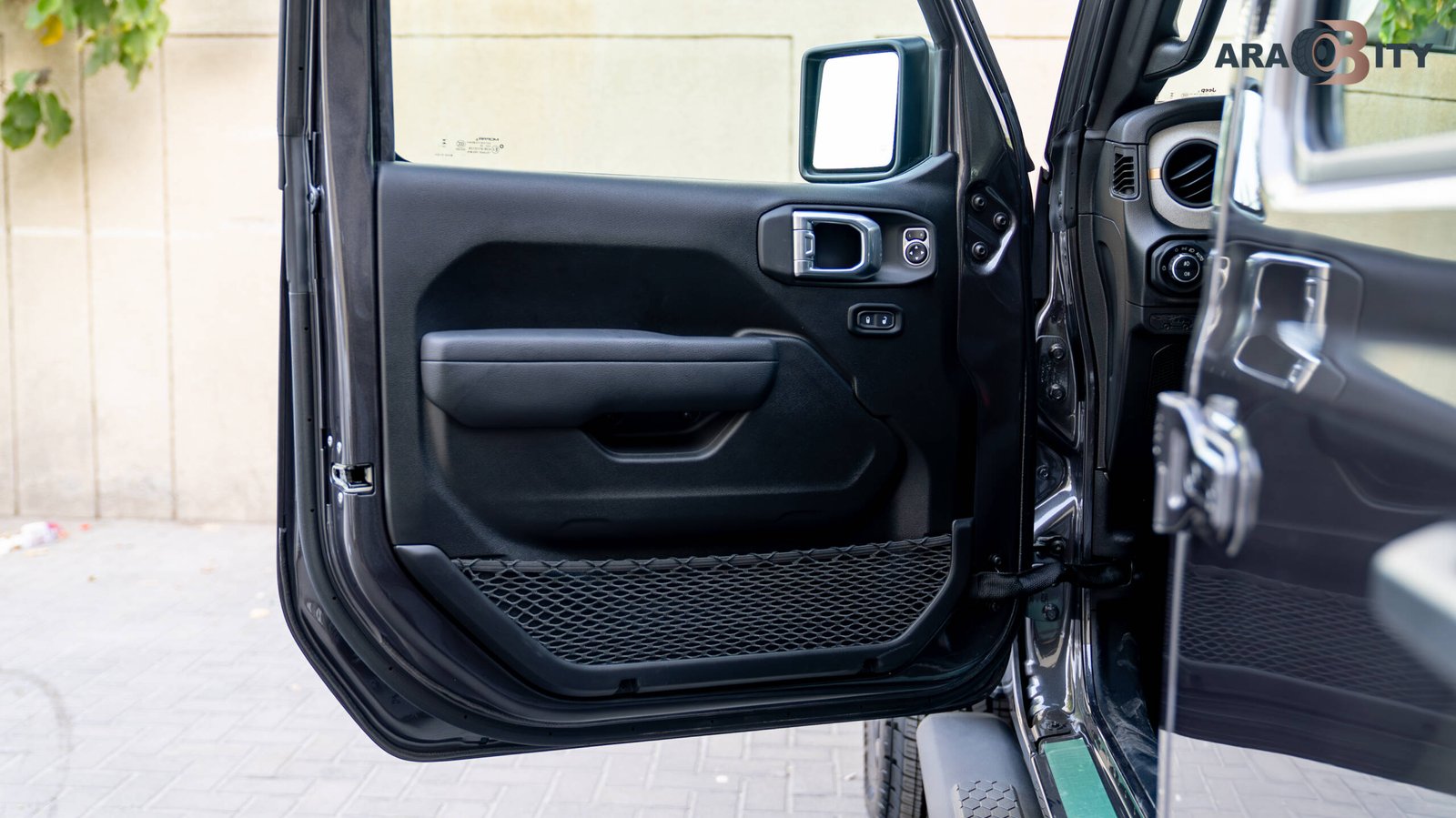 Jeep Wrangler Sport Plus 2025 - Image 13