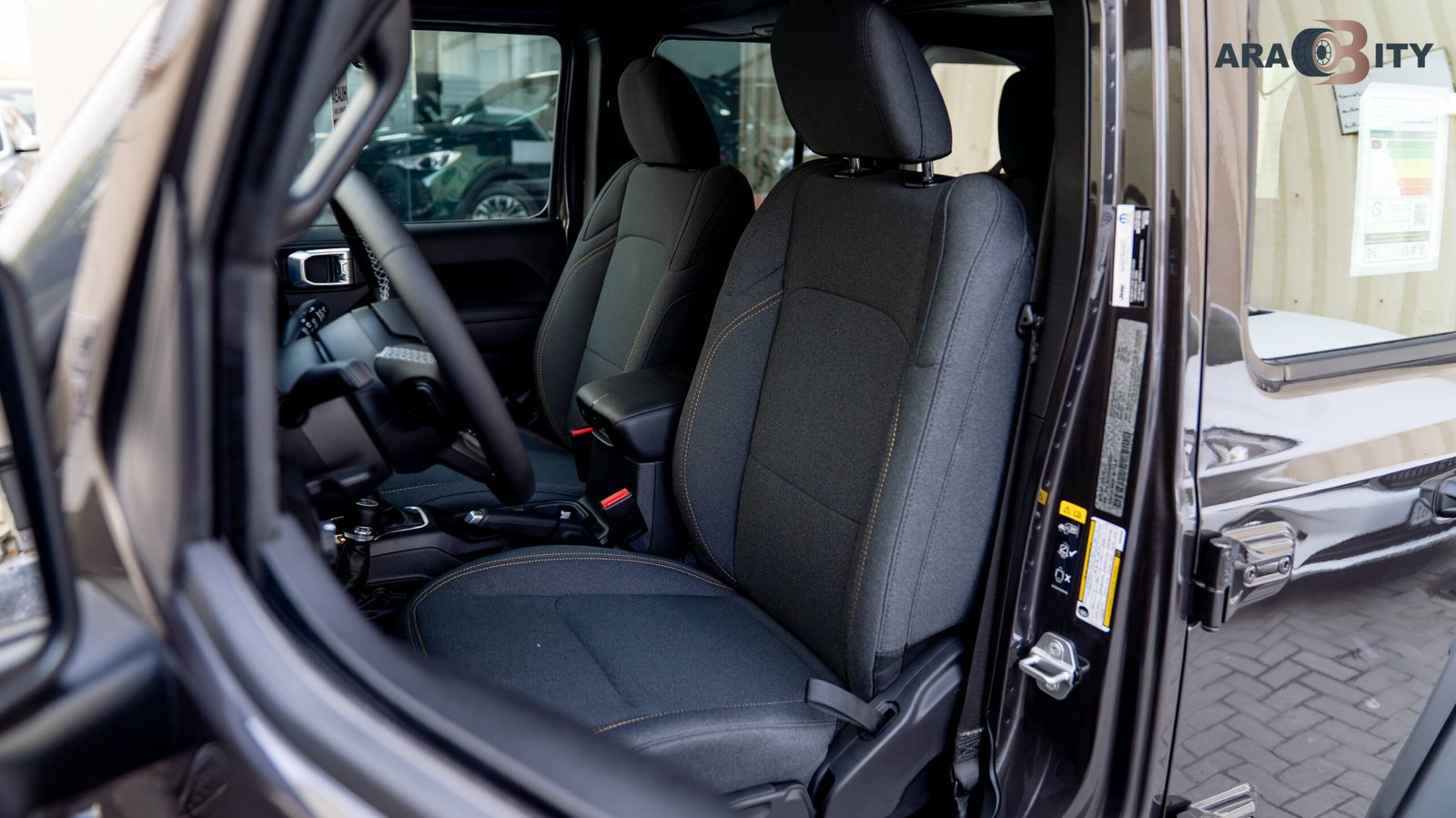 Jeep Wrangler Sport Plus 2025 - Image 15