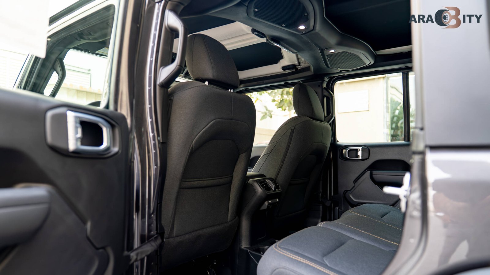 Jeep Wrangler Sport Plus 2025 - Image 23