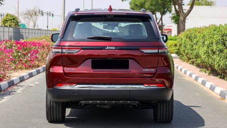 Jeep Grand Cherokee Limited Plus 2024 - Image 3