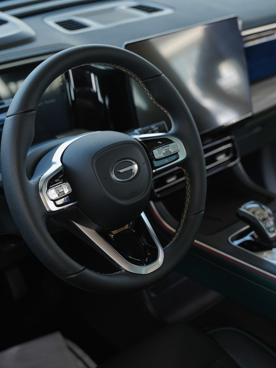 ⁦GAC GS8 2025 2.0T GT⁩ - الصورة ⁦7⁩
