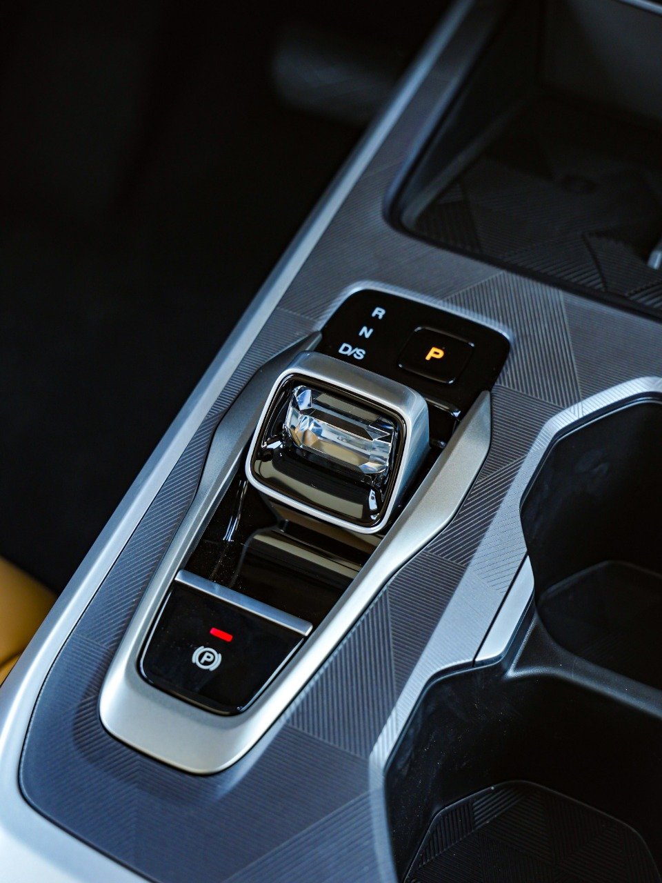 ⁦GAC GS8 2025 2.0T GT⁩ - الصورة ⁦22⁩