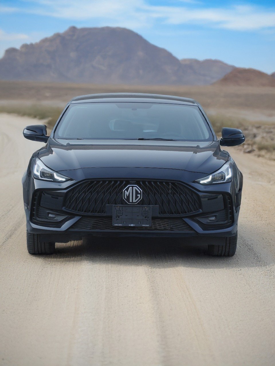 MG GT STD 2025 - Image 3