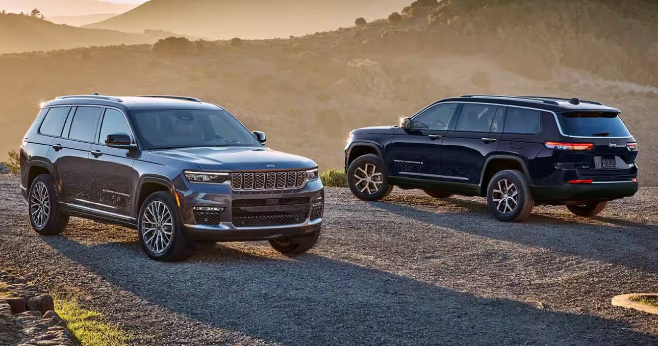 Jeep Grand Cherokee 2025 7-Seater SUV for Desert Driving in UAE