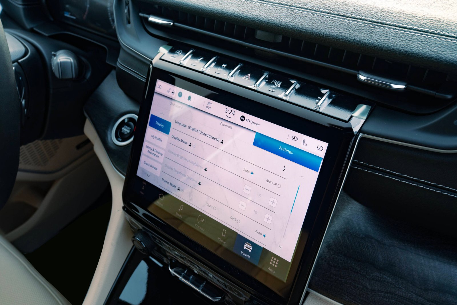 Grand Cherokee L -Limited Plus - Image 13