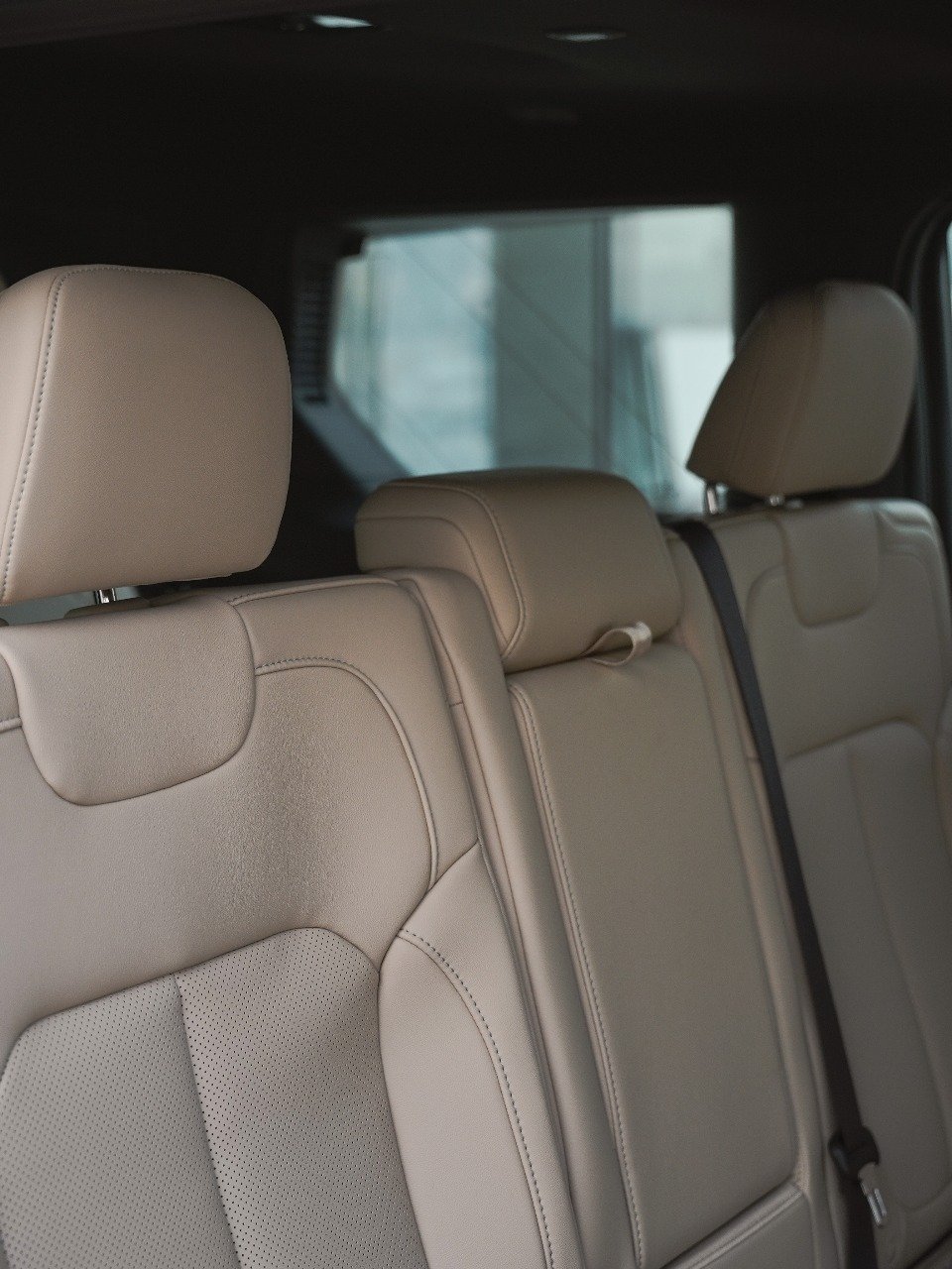 ⁦Grand Cherokee L -Limited Plus⁩ - الصورة ⁦7⁩