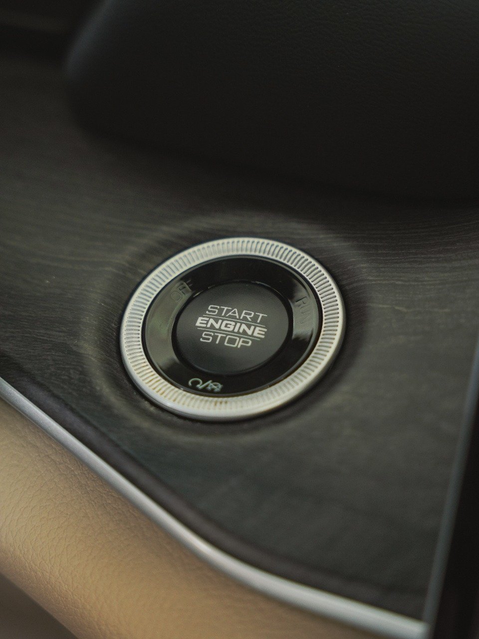 ⁦Grand Cherokee L -Limited Plus⁩ - الصورة ⁦12⁩