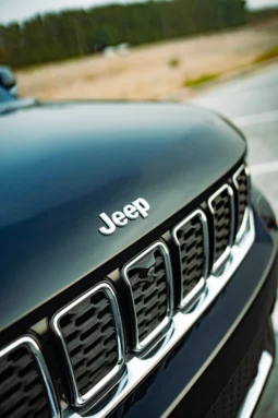 
										JEEP GRAND CHEROKEE LIMITED PLUS 2025 full									