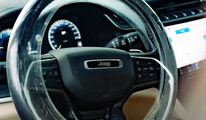 
								JEEP GRAND CHEROKEE LIMITED PLUS 2025 full									