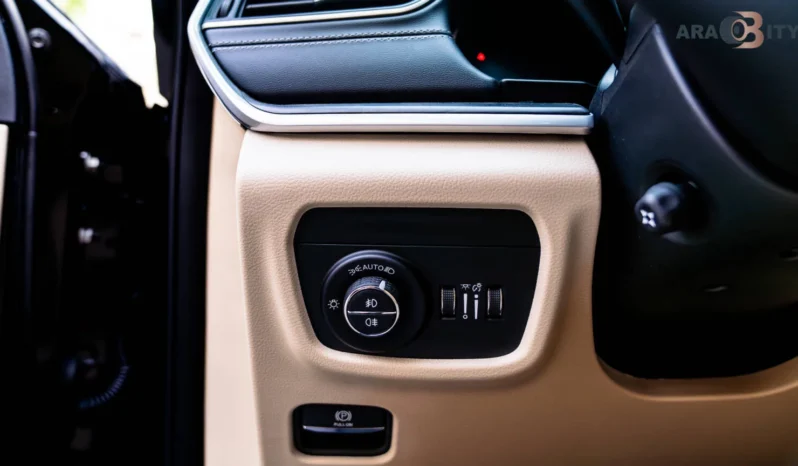 
								JEEP GRAND CHEROKEE LIMITED PLUS 2025 full									