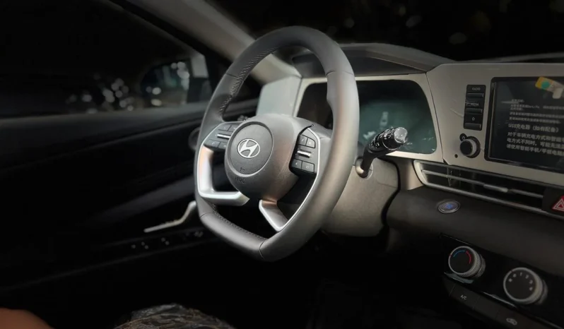 
								HYUNDAI ELANTRA 2025 full									