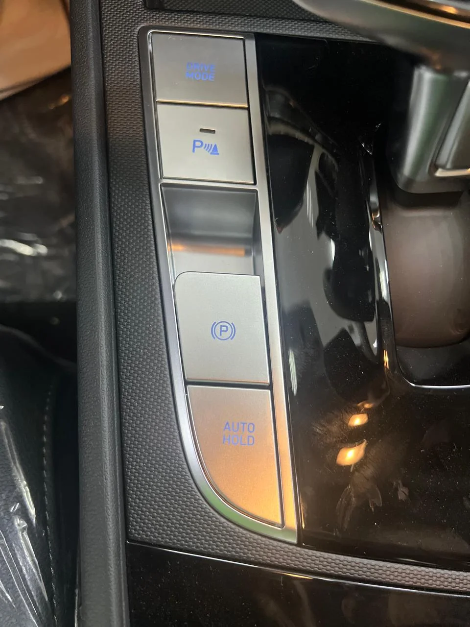 HYUNDAI ELANTRA 2025