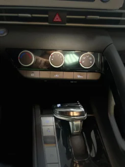 
										HYUNDAI ELANTRA 2025 full									