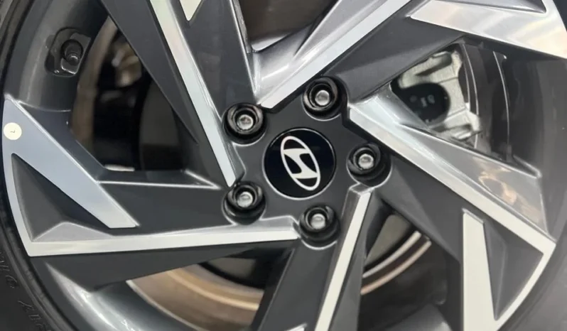 
								HYUNDAI ELANTRA 2025 full									