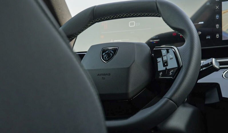 
								Peugeot 3008 GT 2026 full									