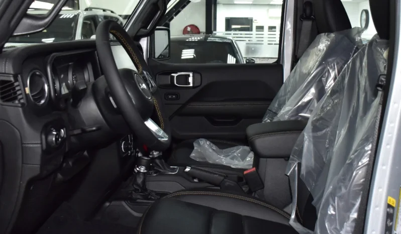 
								JEEP WRANGLER SAHARA 2024 full									