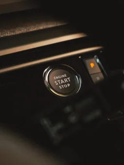 
										Peugeot 3008 ALLURE 2026 full									