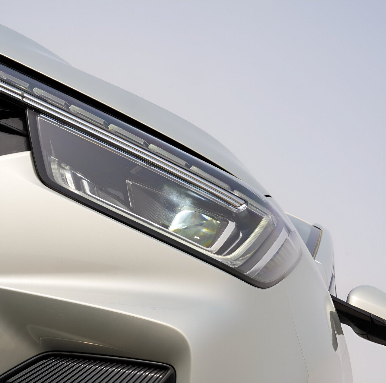 MG RX5 PLUS 1.5T 2WD TST