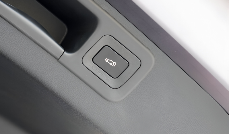 
								GAC GS8 Hybrid – 2025 full									