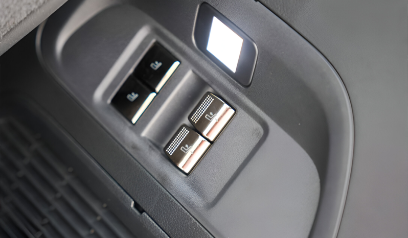 
								GAC GS8 Hybrid – 2025 full									