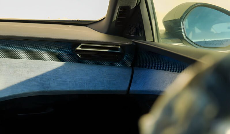 
								Peugeot 3008 GT 2026 full									