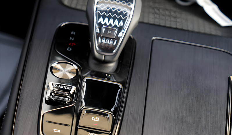 
								GAC GS8 Hybrid – 2025 full									