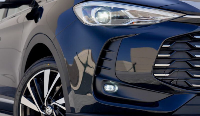 
								MG ZS Luxury 2026 full									