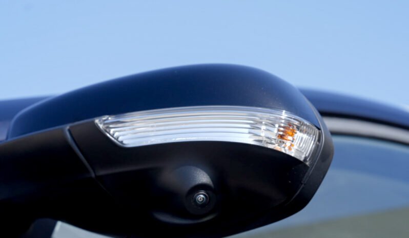 
								MG ZS Luxury 2026 full									