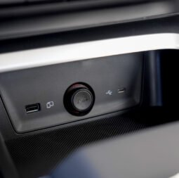 
										MG ZS Luxury 2026 full									