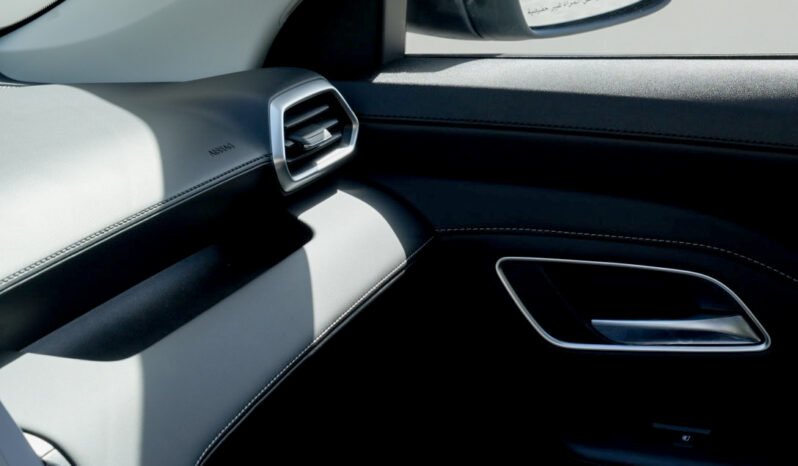 
								MG ZS Luxury 2026 full									