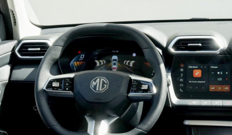 
								MG ZS Luxury 2026 full									