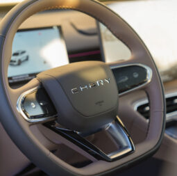
										Chery Tiggo 8 full									