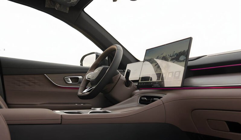 
								Chery Tiggo 8 Luxury full									